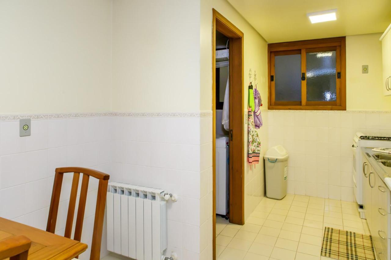 Apartamento Amplo E Aconchegante Na Av Das Hortencias No Centro De กรามาโด ภายนอก รูปภาพ
